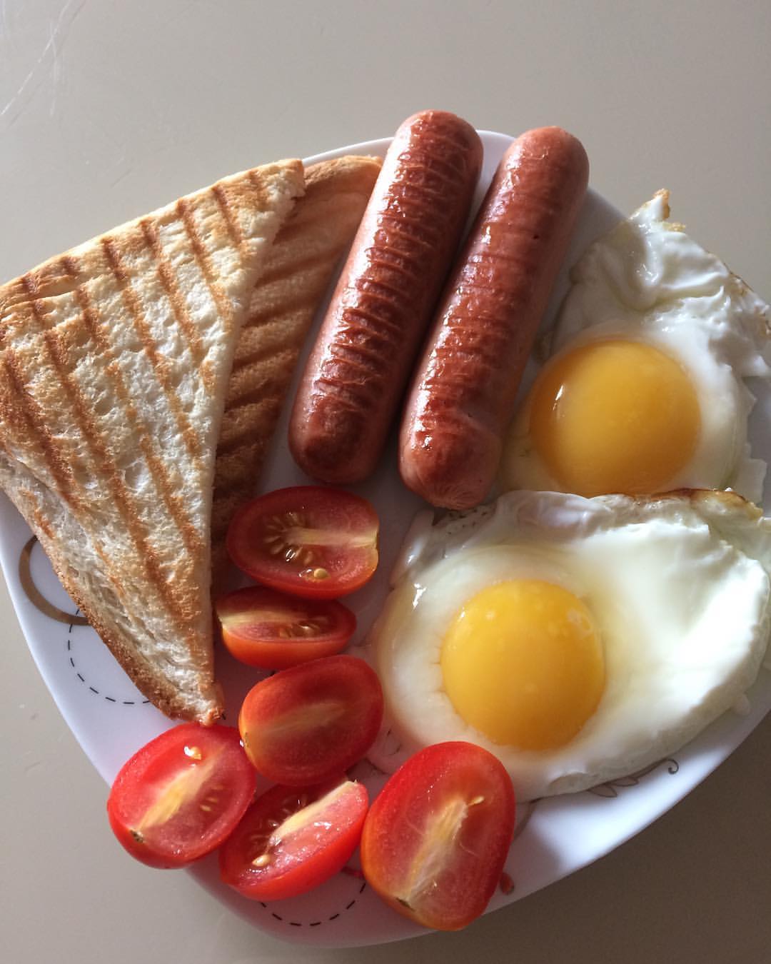 n_vozmisheva в LOOKY — Всем вкусного завтрака и отличного дня!!!Впереди выходные,на