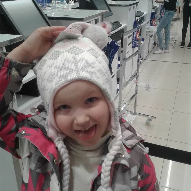 alenagavrilova14 в LOOKY. . В поисках шапки