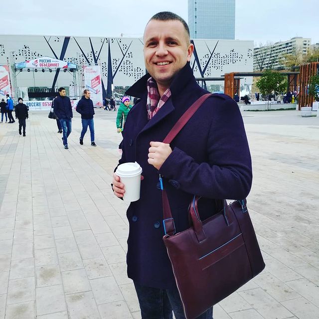 bezrukoff34 в LOOKY. #россия,#выходные,#детирядом❤. Всех с Праздником 🎆...