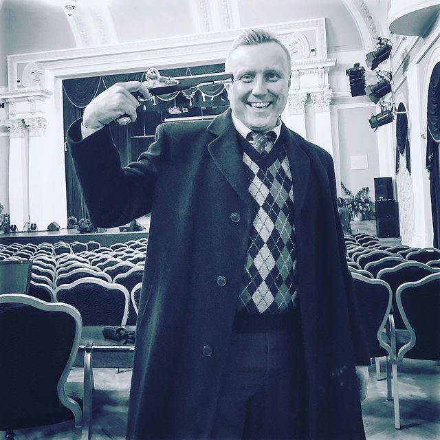 fatcaps в LOOKY. #art,#artwork,#artoftheday,#arts,#artstagram,#mayakovsky,#artshow,#artlife,#artgallery,#artpop,#instagramanet,#instatag,#illustration,#illustrator,#illustrations,#illustrate,#drawing,#drawings,#theatre,#picture,#pictureoftheday,#pictures,#stage,#standing,#ovation,#pictureperfect,#sketch,#photooftheday,#gallery. #art #artwork #artof...