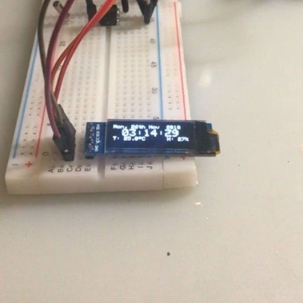 Sergei Nazarenko в LOOKY. #rtc,#atmega,#яумамыинженер,#avrиминженерим,#realtimeclock,#oled,#ssd1306,#128x32,#0.91’. Часики температура в...