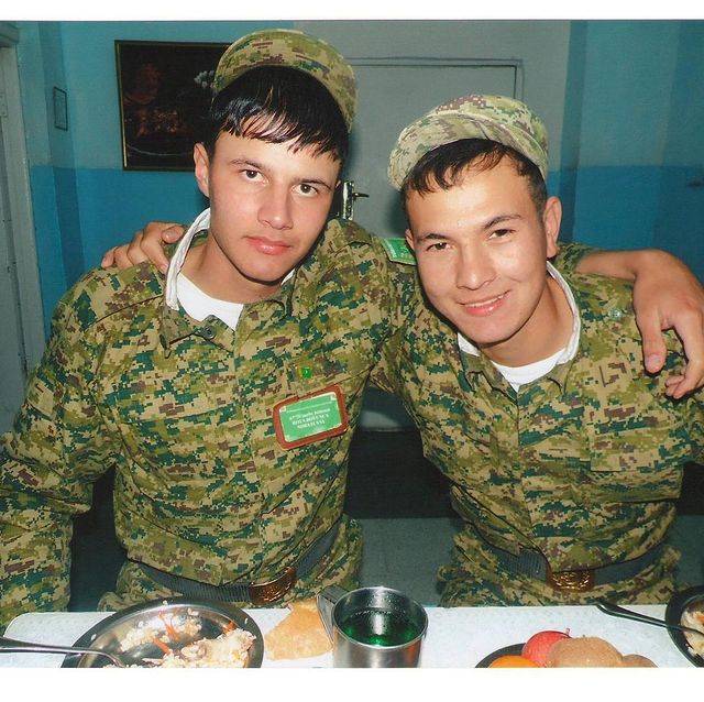bsr240194 в LOOKY. #вызовпринят,#служба,#2013. #вызовпринят#служба#...