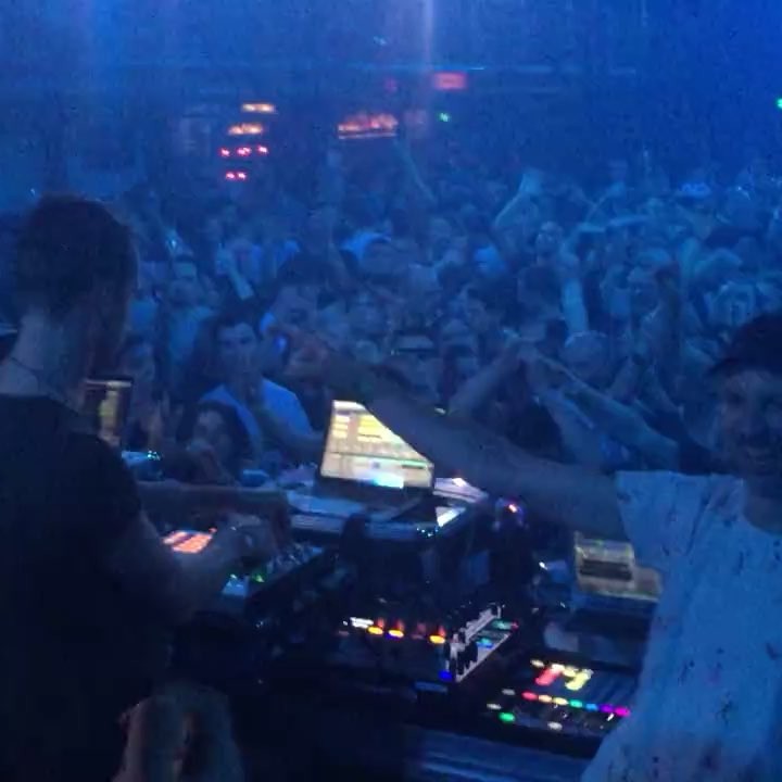 solov_denis в LOOKY. #Egbert,#cocoon,#technolife,#technoloft,#technorave,#technodance,#technoboy,#technodj,#revegear,#ravedance,#ilovehousemusic,#texhnolovers,#techhouse,#deeptech,#lovetechno,#iamtechno,#follow,#ilovetoplaytechno,#music,#basicelement,#dabuzz,#technoconnectingpeople💣. Вот так качает «Egbe...