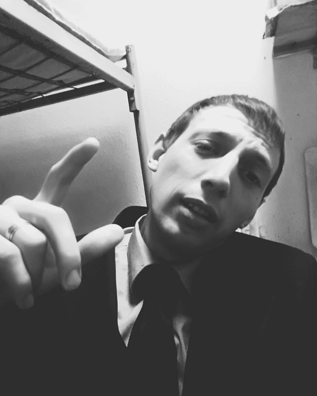 tavraz в LOOKY — День двадцать пятый.
#чб #плёнка #XiaomiRedmi4A #Xiaomi
#каж