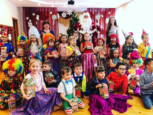 sveeetlaya_lash в LOOKY. #Новогоднийцирк,#деткиконфетки. Новогодний цирк!🎄🎅...