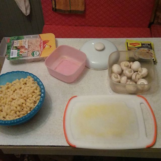 kittyeremina в LOOKY. . Готовлю ужин на семь...
