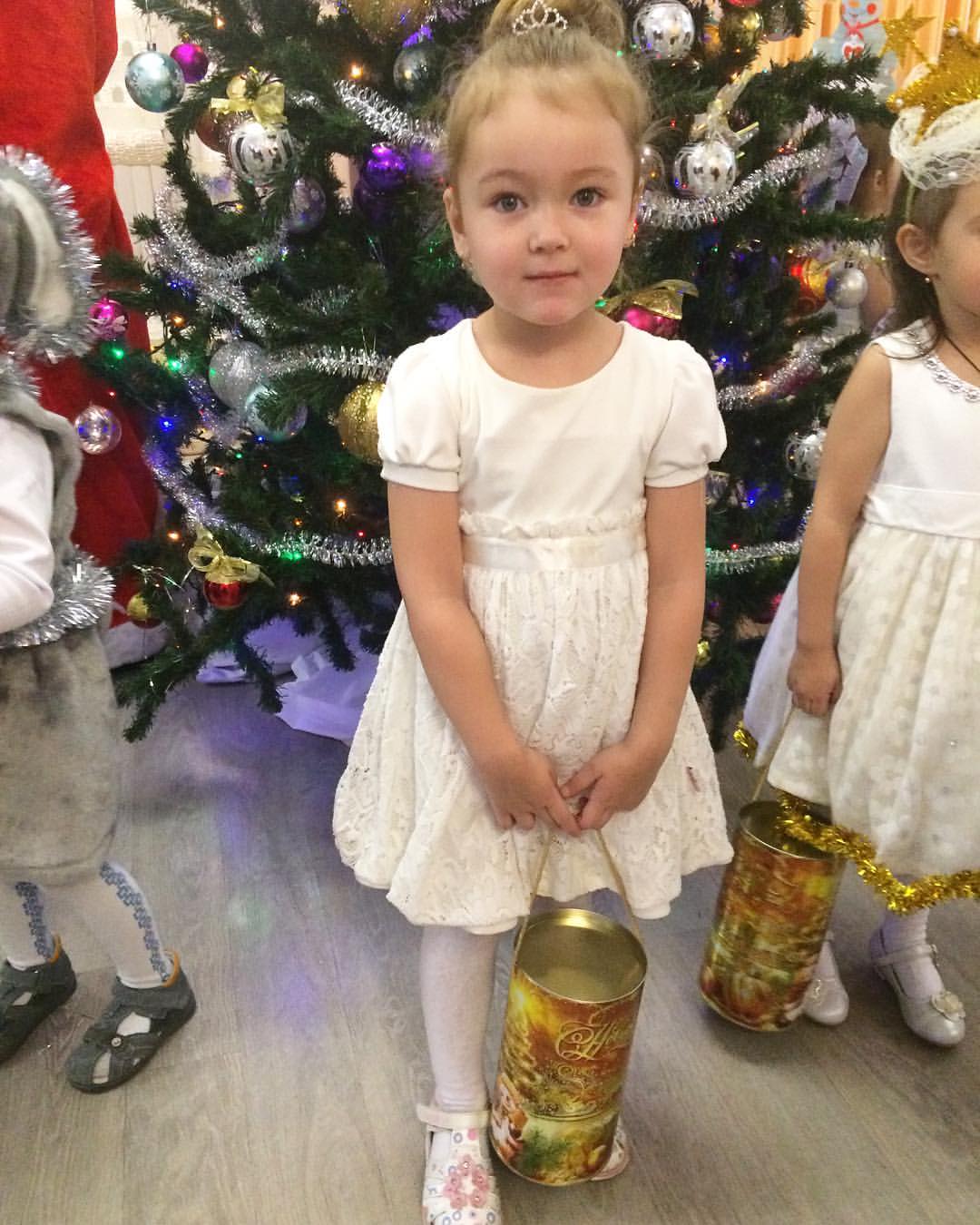 anjela_vostrilove в LOOKY — Моя звёздочка 😍 #утренниквсаду #новыйгод2019