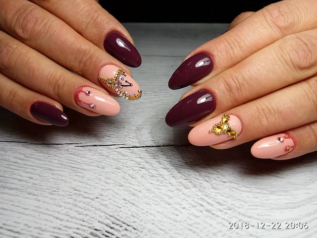 manicure_of_soul в LOOKY. #ногтишеллак,#ногтидома,#нейлдизайн,#маникюрчик,#подкутикулу,#топмастеров,#коррекцияногтей,#инкрустациястразами. #ногтишеллак #ногтид...