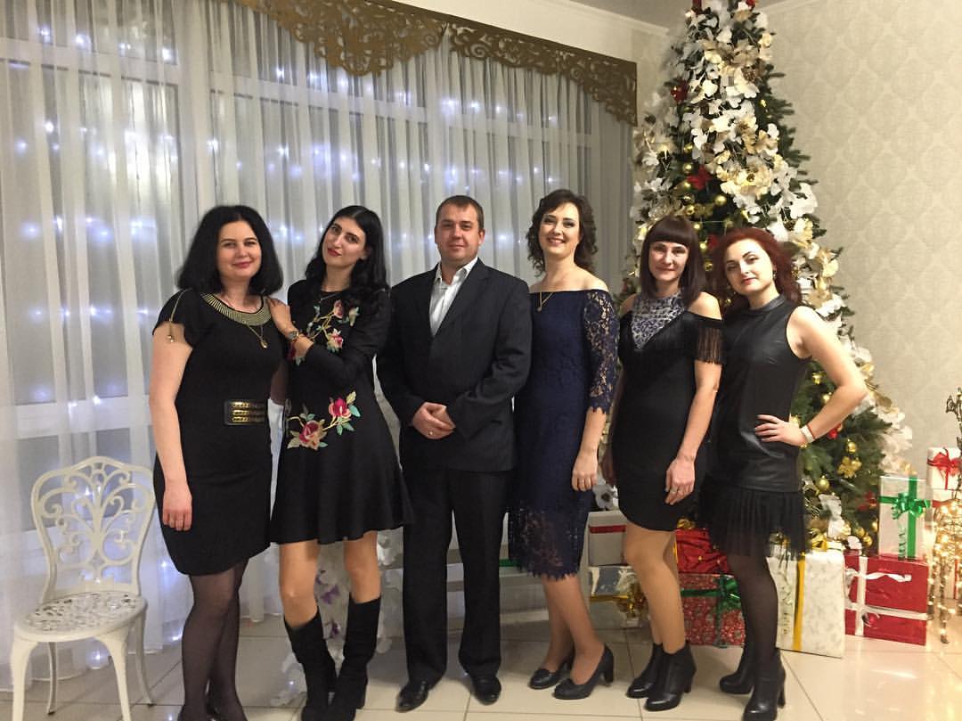 smolianikoval в LOOKY. . Коллектив наш веселы...