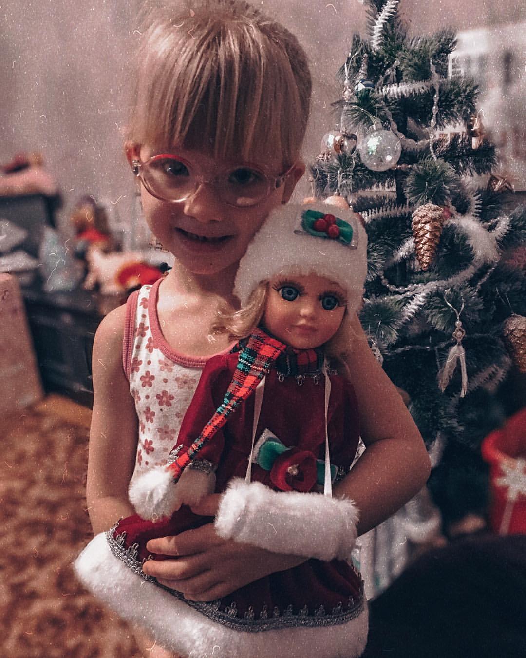 stasss_ka в LOOKY — Уже начали поступать подарочки☺️😌
С работой в этом году пок