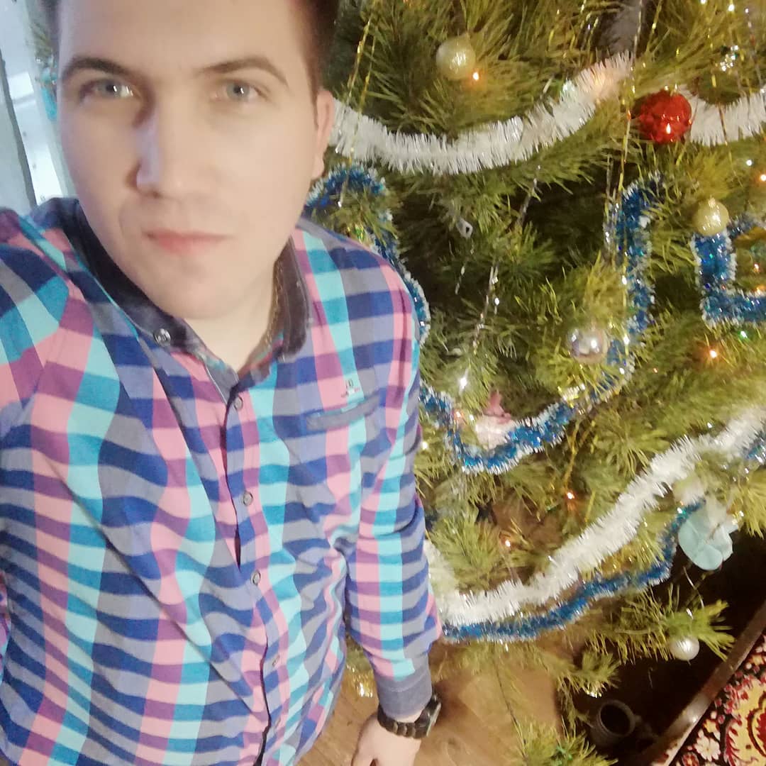 vlad.krikun в LOOKY — С наступающим НГ 2019 друзья