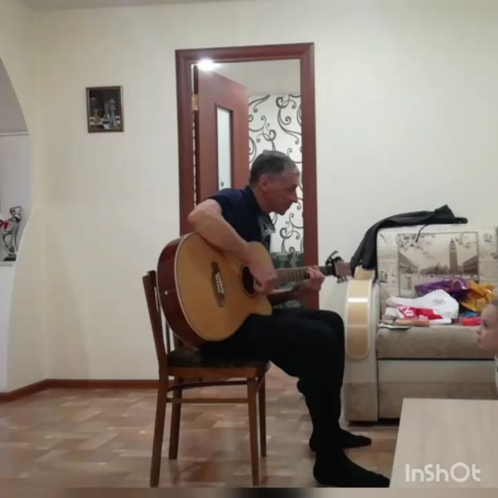 adam_tatarin в LOOKY. #новыйгод,#новогоднийконцерт. С новым годом! #новы...