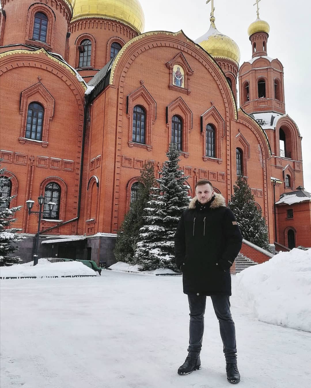 sergey_kruzin in LOOKY. . null