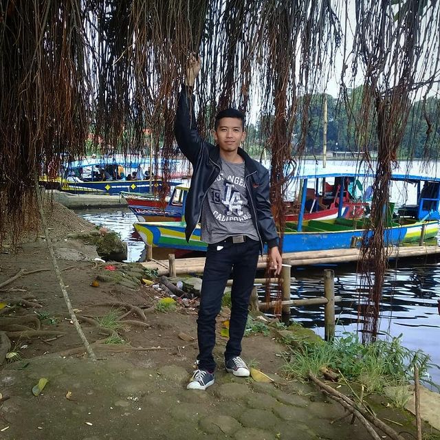 q.pasboel в LOOKY. . null