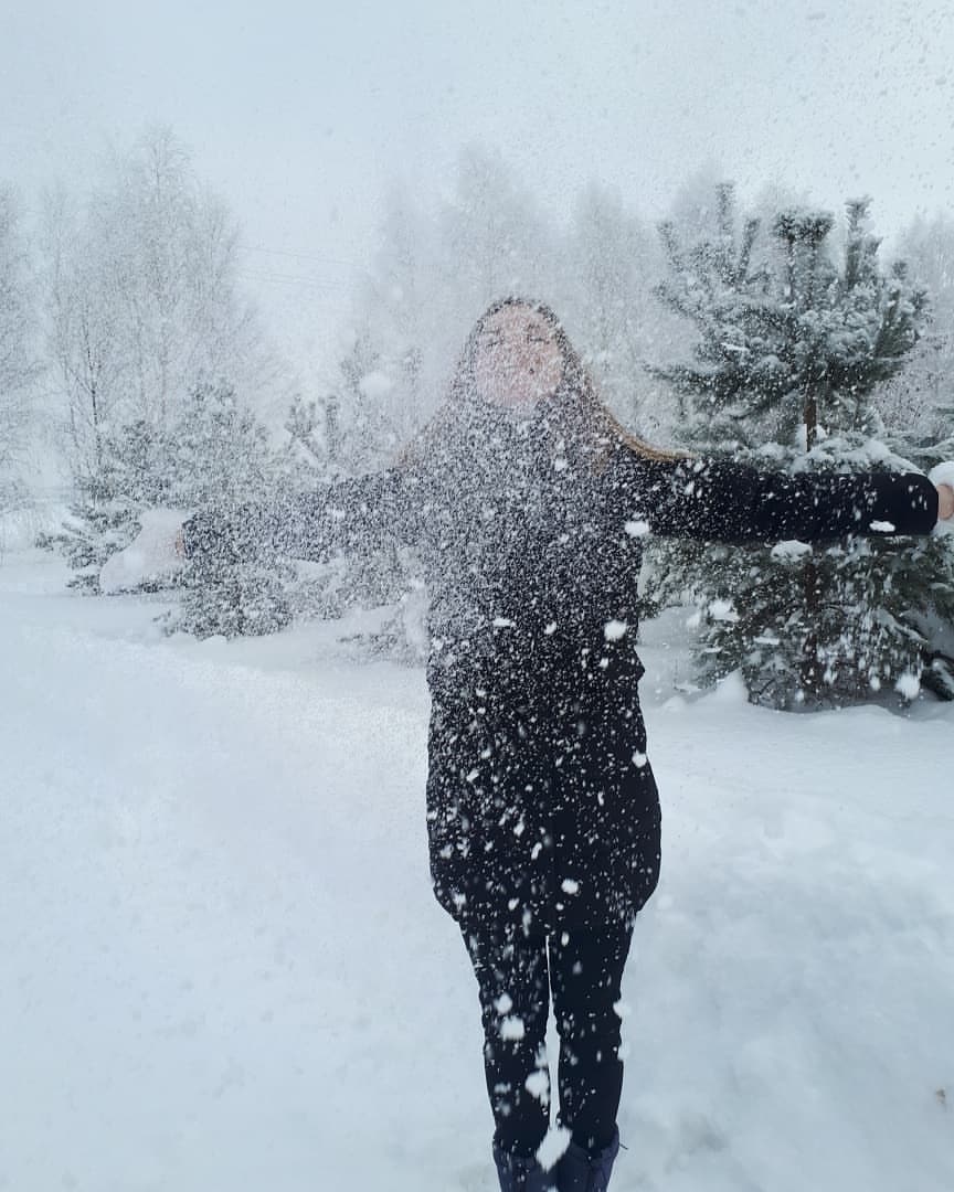 ann_v_bkv in LOOKY. . Ох снег снежок...❄🤗