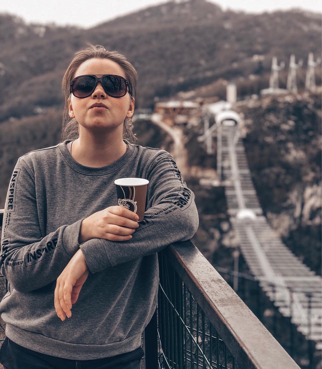 ksenia.faiz в LOOKY — МЕСЯЦ В СОЧИ
⠀
Ровно месяц назад мы сюда приехали на зимовку