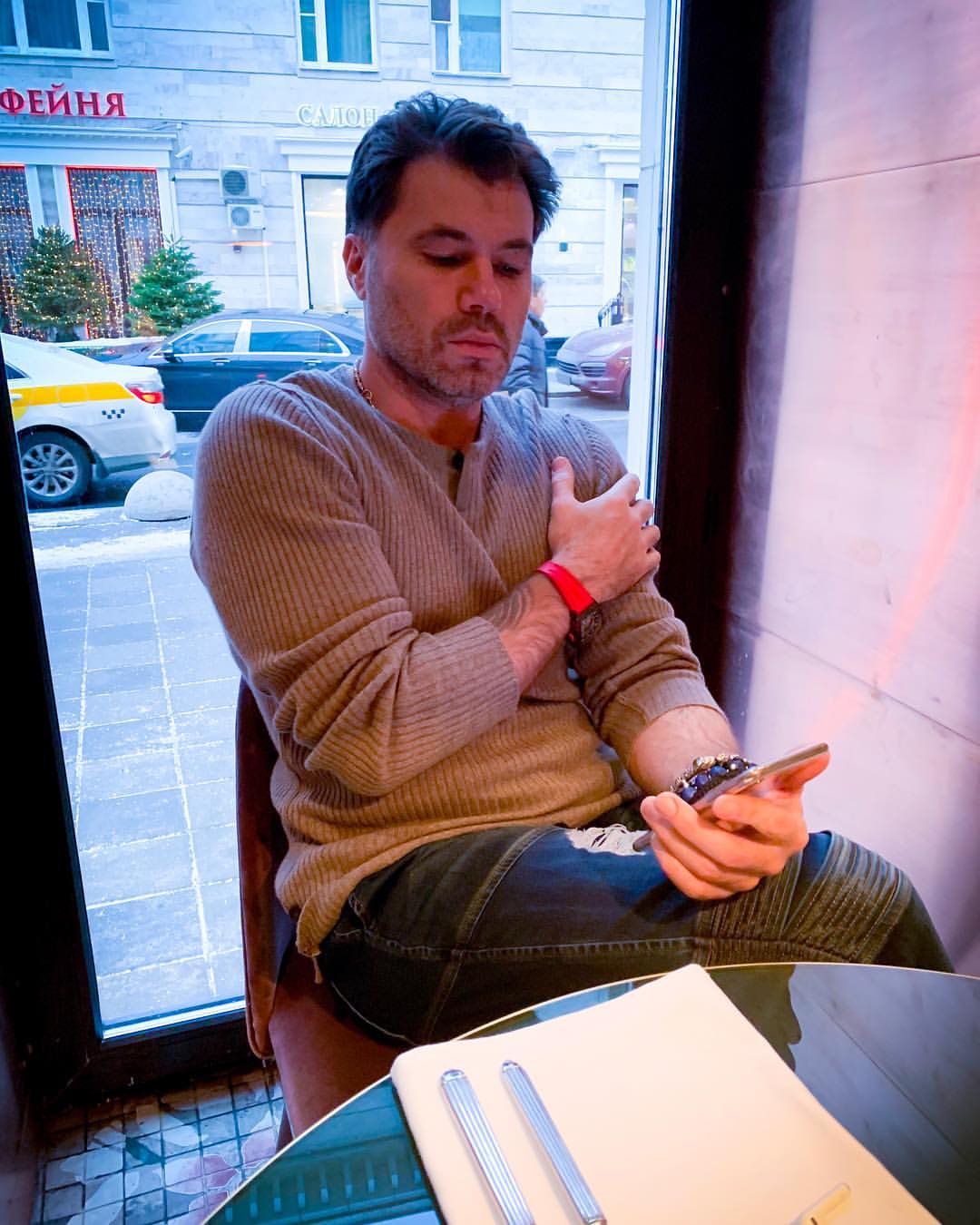 oleg_roy в LOOKY — Одна из главных ошибок в отношениях - думать, что мужчина — 
