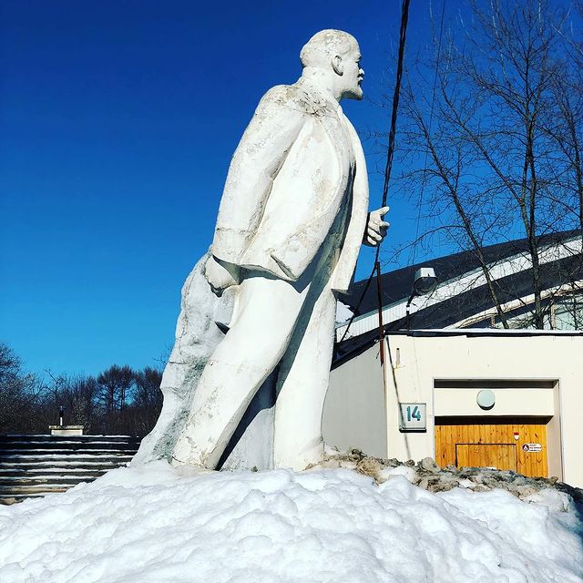 antonpetrov393 в LOOKY. #иленинвсегдамолодой,#дедушкехолодно,#lenin,#ножкизамерзли,#ленинжив,#комсомольцыбеспокойныесердца,#collection_lenin_monuments,#ленин_здесь,#ссср,#. Всегда молодой #илен...