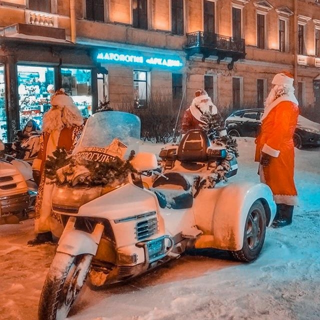 nataliiya.ya в LOOKY — Праздники продолжатся🎉 🎅🏻🎄❄️☃️🎊💫🎉 #новыйгод🎄 .
💫Жел