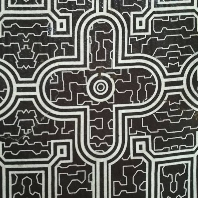 vishudhaproject в LOOKY. . Местные мотивы. Тут ...