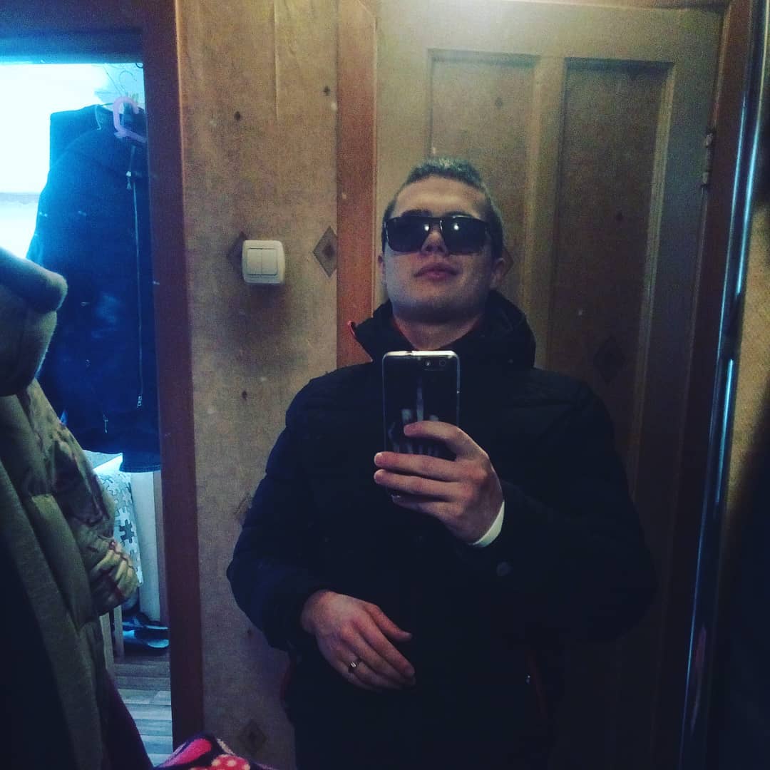 _mr_strange_2109 в LOOKY. . null