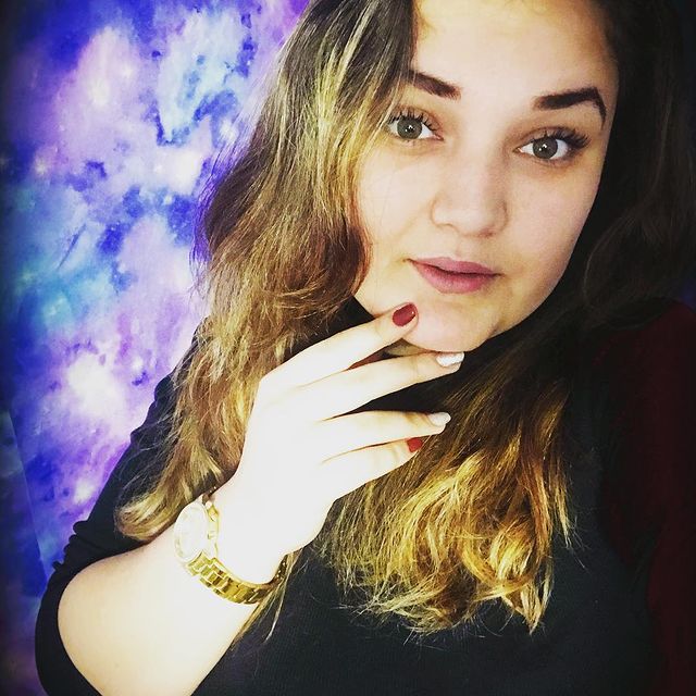 kristinka9824 в LOOKY. . верность—она в голов...