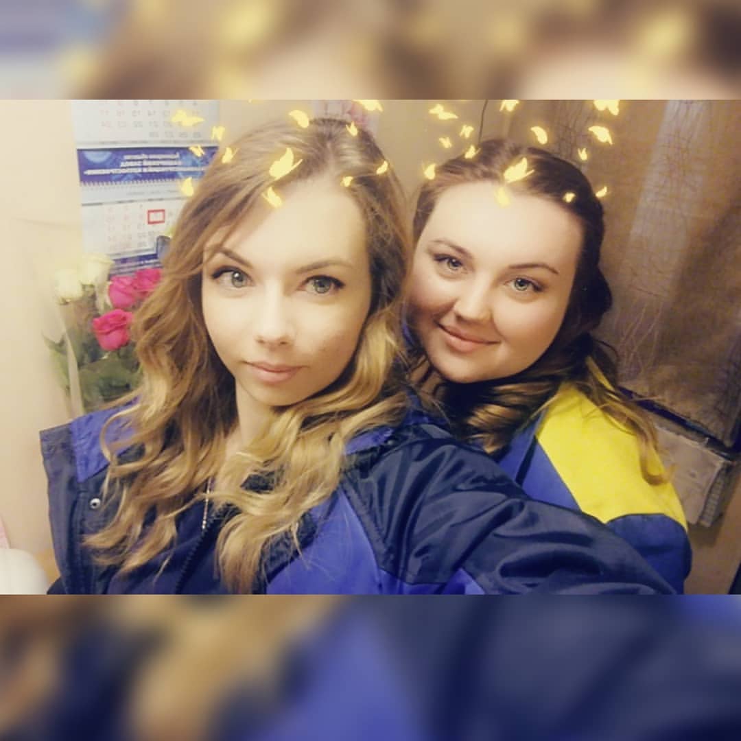 marinochka95_ in LOOKY. . 8 марта на работе 😍...