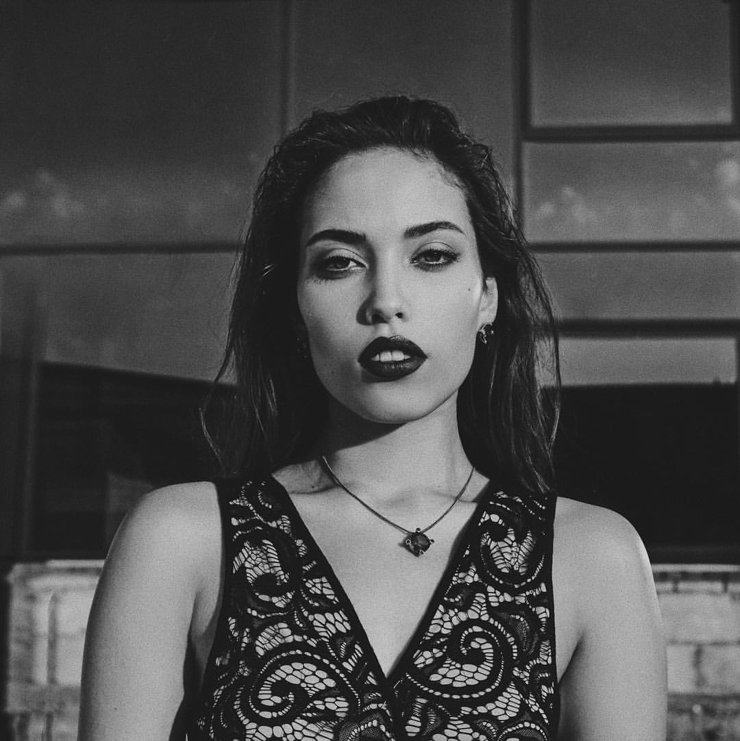 lily_frolova__ в LOOKY — @sofia.ocean 😎✨ ну вы поняли да, как я люблю фотографироват
