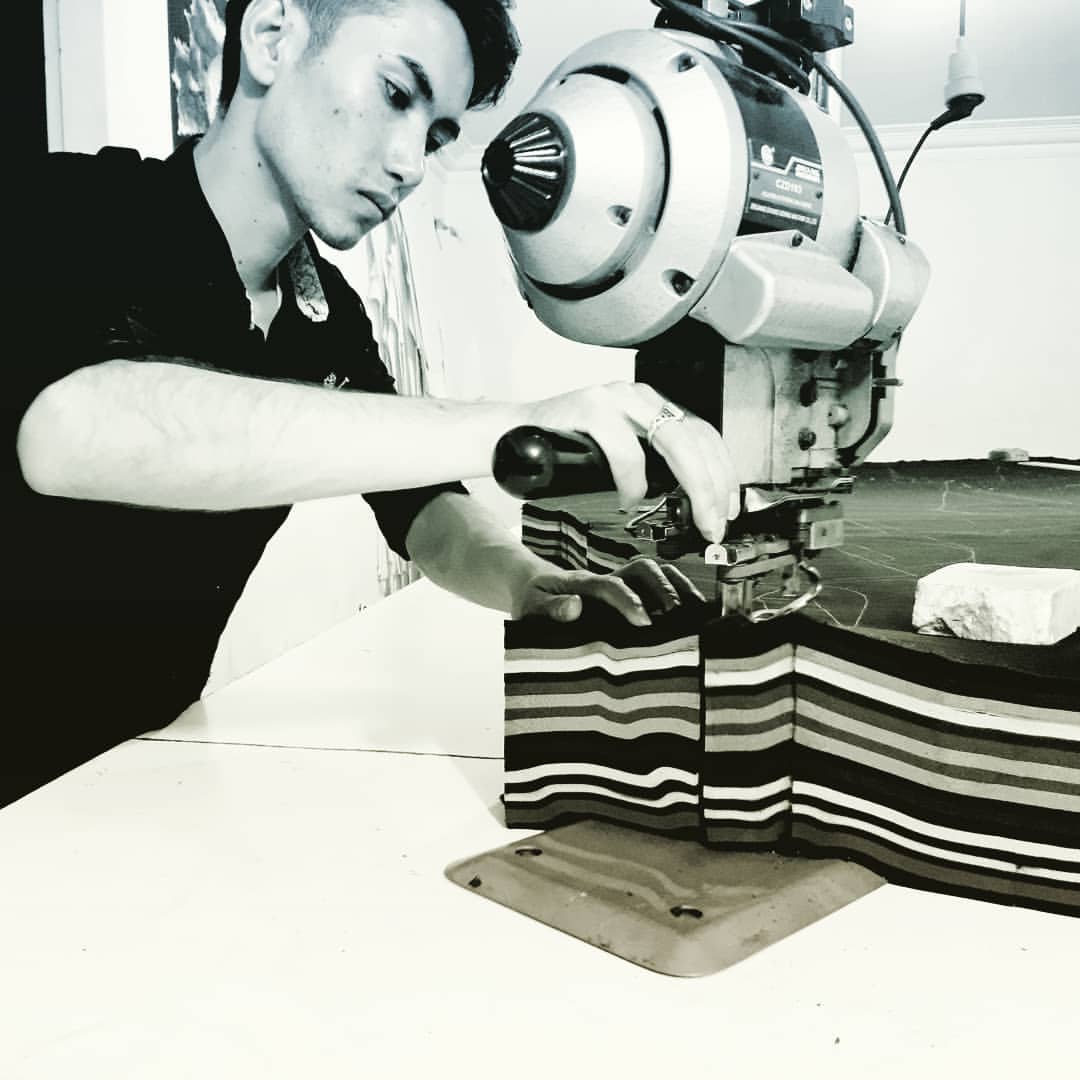 mr.moradi_designer в LOOKY — برش اخر سال ۹۷
#moradi
#برشکار_مانتو
#143>134