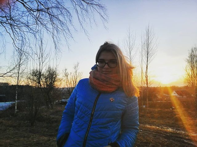 alinamarina1409 в LOOKY. #март#веснапришла2019#скоролето☀️#Рославль#Десногорск#Счастьелюбиттишину🖤. Не говори о любви, 
...