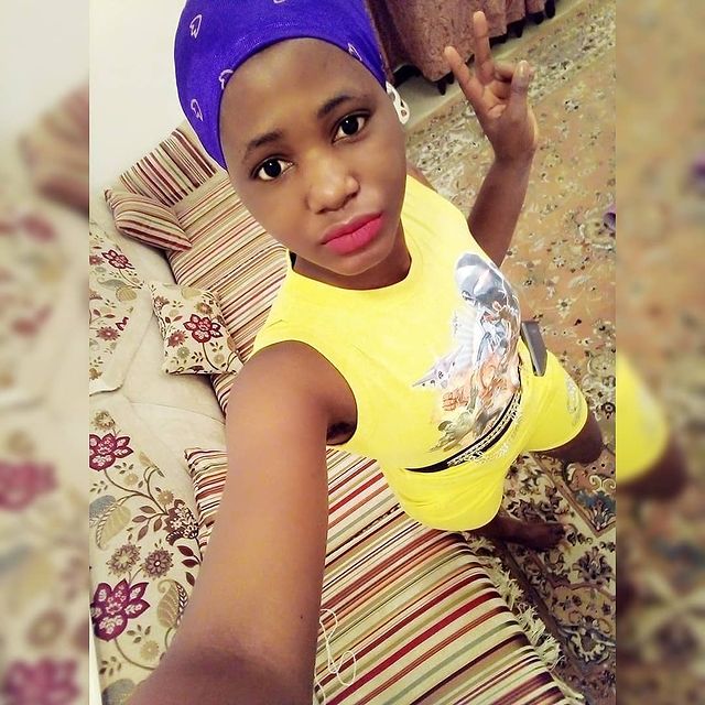 stephenthompson002 в LOOKY. #monica. Always looking beaut...