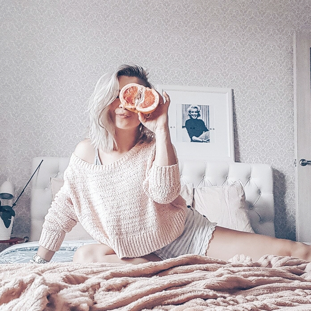 logvinova__design в LOOKY. #будни,#мысли,#общение,#отношения,#чувства,#мысли💭,#накипело,#рассуждения,#ктоправ,#правдажизни. НАКИПЕЛО....
⠀
Не лю...