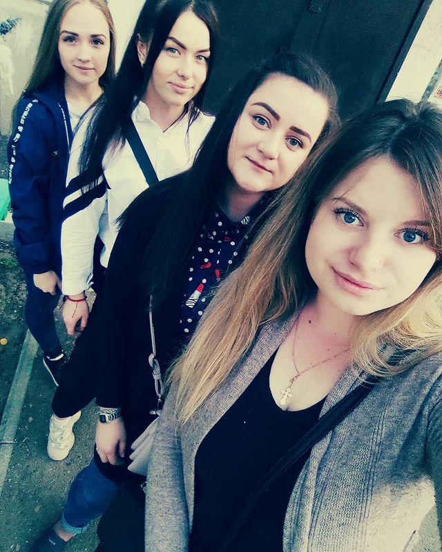 k.morozova27 в LOOKY. . null