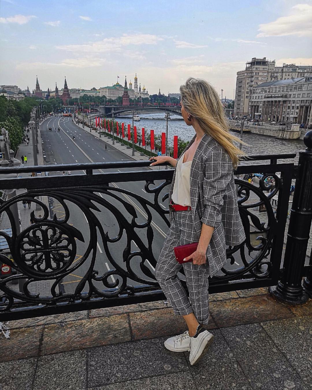 olya.bukreeva17 в LOOKY — публикация