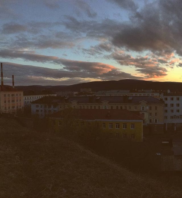 venian51 в LOOKY. #sunset,#panorama,#Murmansk,#city,#buildings,#sky,#nature,#clouds,#trees,#grass,#spring,#evening,#night,#sun,#beauty,#beautiful,#l4l,#following,#followme,#subscribe,#photo,#good,#photography. #sunset #panorama
↔️...