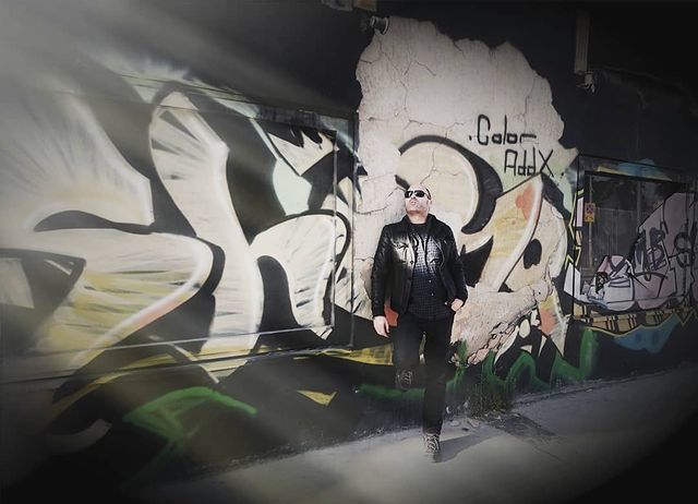 zenziyan в LOOKY. #lostbehindthewall,#dokken,#graffiti,#wall,#streetart,#wallart,#mural,#streetstyle,#graffitiart. die mauer muss weg, ...