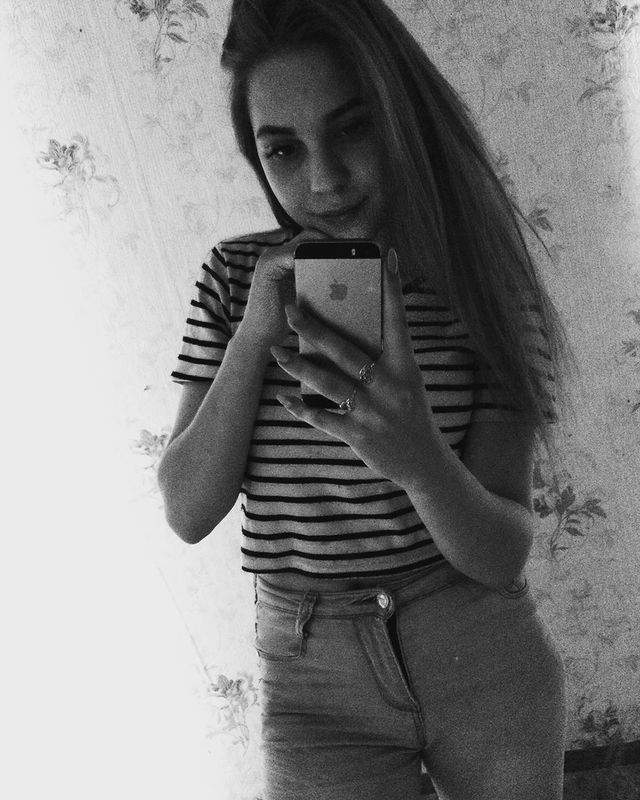 ev_genia_trofimovich_ в LOOKY. . 🥀😌