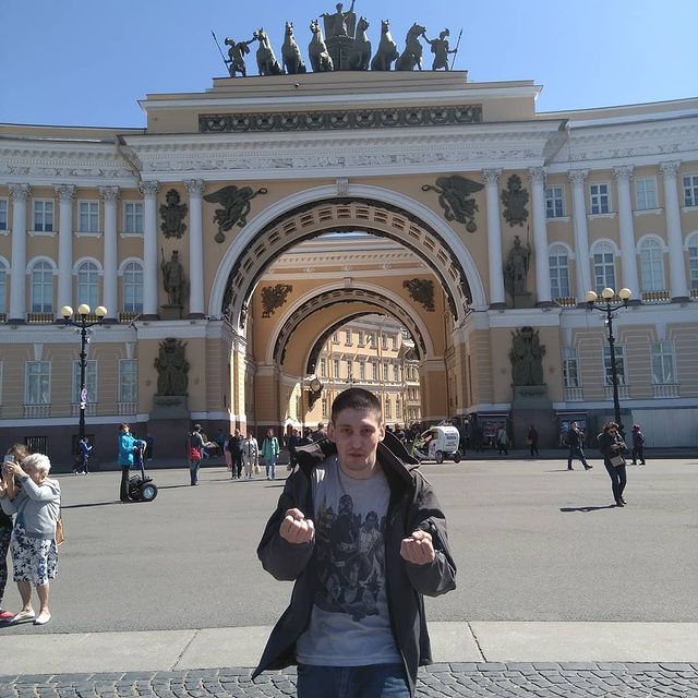 rzhevskiianton в LOOKY. . А чё вы не гуляете ?