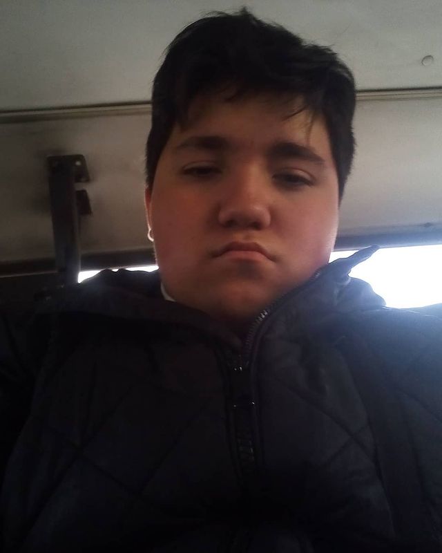 chilling_sebax в LOOKY. . null