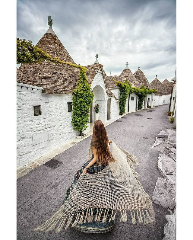 natalidenisova10 в LOOKY. #natalidenisova10_italy,#natalidenisova10_europe,#italy🇮🇹,#italian_trips,#wonderful_places,#worldplaces,#travelblogger,#путешествияпомиру,#travelphotographer,#europe_vacations,#hello_worldpics,#map_of_europe,#living_destinations,#igworld_global,#cinqueterreitaly,#europe_gallery,#natgeoru,#блогпутешественника,#блогопутешествиях,#loves_united_europe,#ig_italy,#италия🇮🇹,#apulia,#alberobello,#living_europe,#italylove,#topeuropephoto,#dametraveler,#альберобелло,#trulli. Сколько времени мне ...