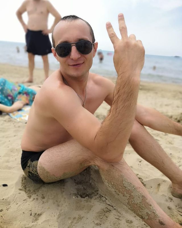 aleksei_zhukavin в LOOKY. . null
