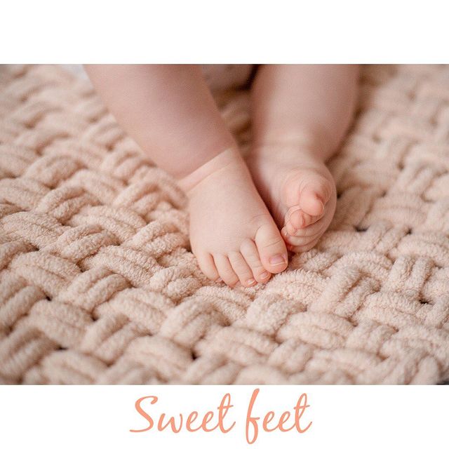 kletchataya в LOOKY. #tinyfeet#sweetfeet#momentsinmotherhood#motherhoodslens#holdthemoments#южносахалинск. ❓❓❓1 или 2?
#tinyfee...