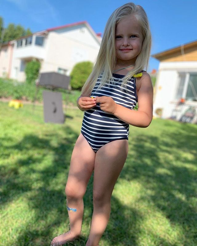 zemtsovskiy в LOOKY. . Папина дочка💕👧🏼🥰...