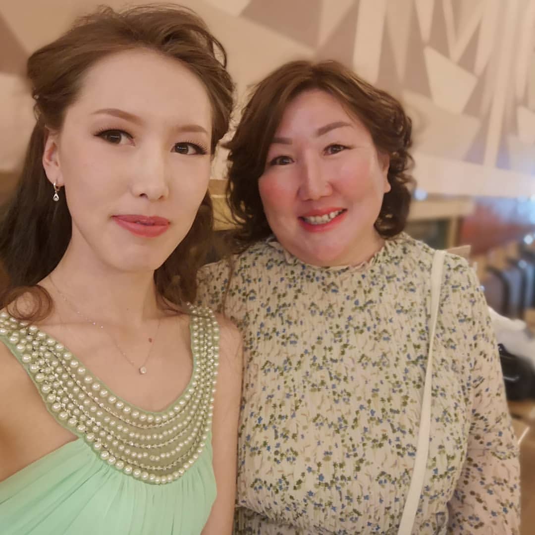 Банкет дочурки😘😍🤩