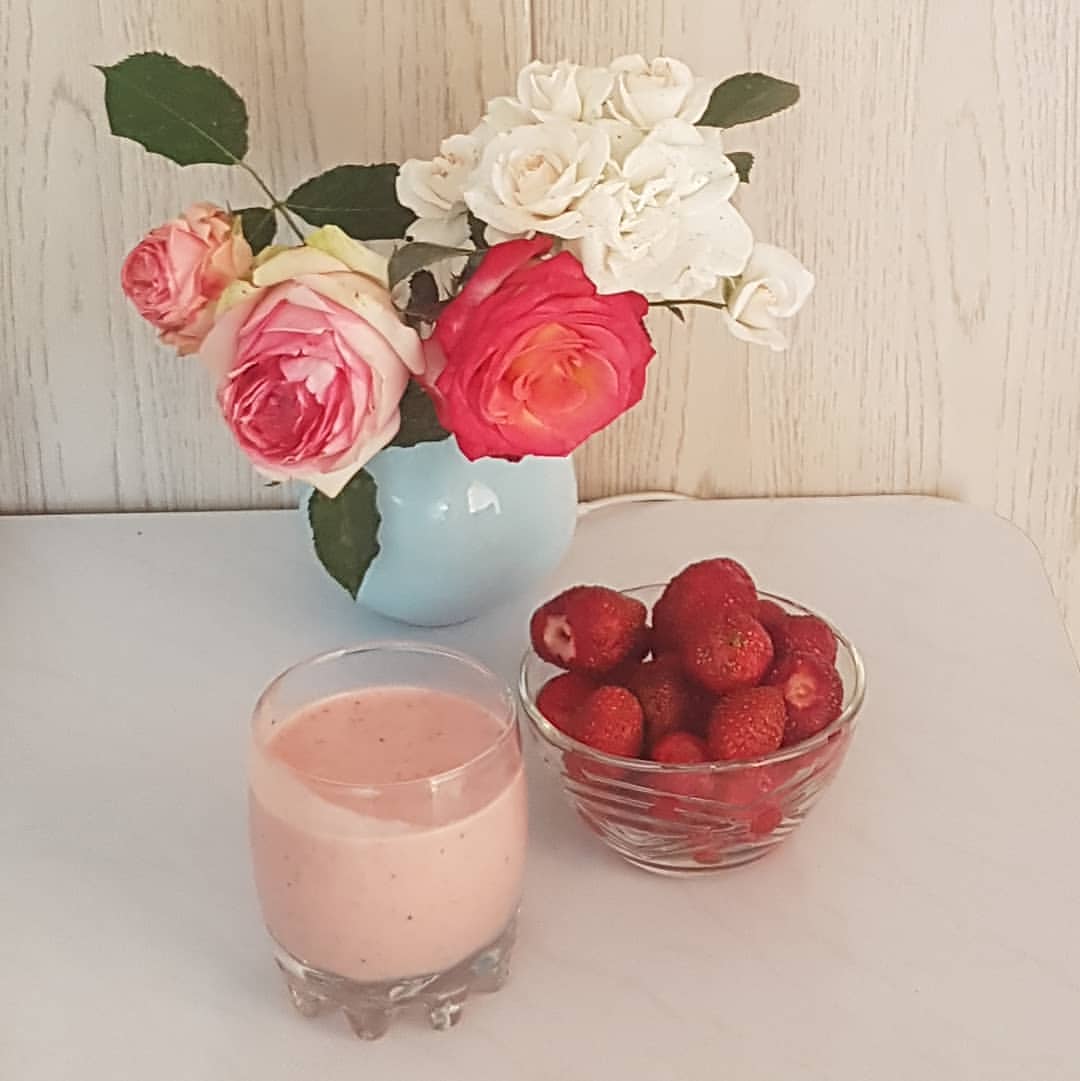 elenabelleza in LOOKY. . Л🍓е🍓т🍓о 🥛🍧 🌹🌹...