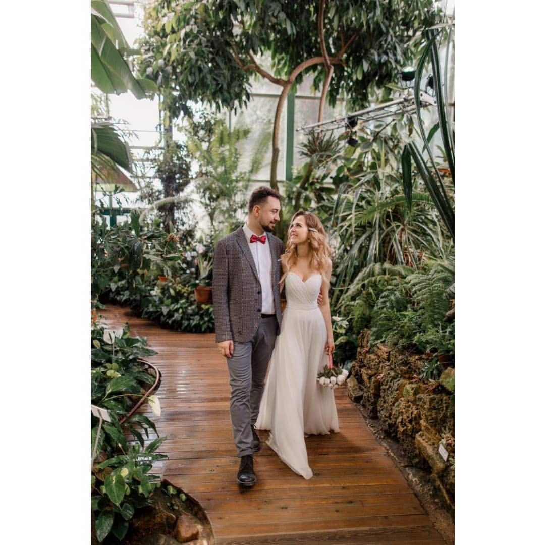 mythicalsea в LOOKY. #bestfriends,#bestgirlfriends,#happy,#weddingday,#wedding,#justmarried,#08062019,#weddingphotos,#самыйлучшийдень,#congratulations,#happiness,#love,#forever,#family,#smile,#instawedding,#flowers,#romance,#groom,#bride,#bestmoments,#weddinginspiration,#weddingmoments,#dreamwedding,#photooftheday,#hugs,#instalove,#beautiful,#pretty,#fun. Счастье ❤️
⠀
Так пре...