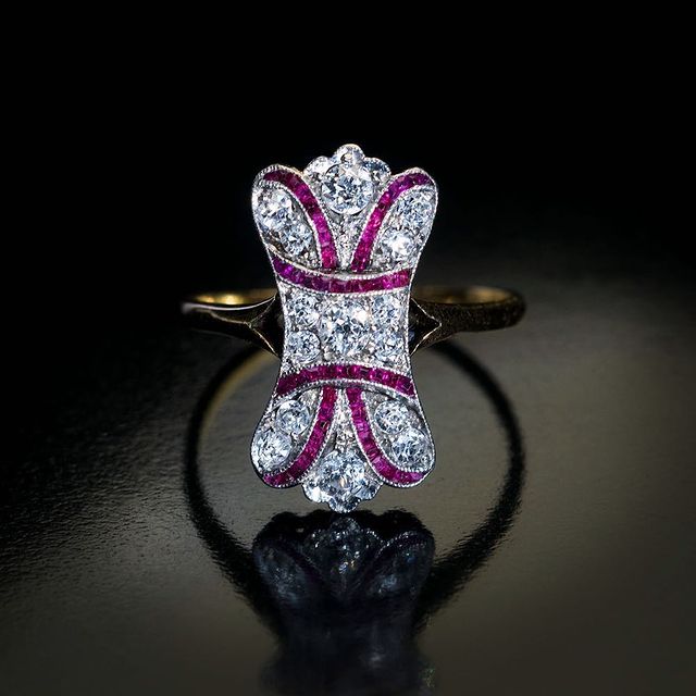burgazly.jewelry в LOOKY. #burgazly,#burgazly_ювелирныйдизайн,#jewellery,#jewelry,#jewelrydesign,#ювелир,#ювелирнаямастерская,#ювелирныеизделияназаказ,#ювелирныеукрашения,#silver,#серебро,#gold,#золото,#бриллианты,#diamonds,#золотыеукрашения,#handmade,#кольцо,#ювелирныеизделия,#weddingrings,#обручальныекольца,#goldsmith,#finejewelry,#instapic,#photowall,#instagood,#креатив,#ювелирмосква. ▪ Ремонт ювелирных и...