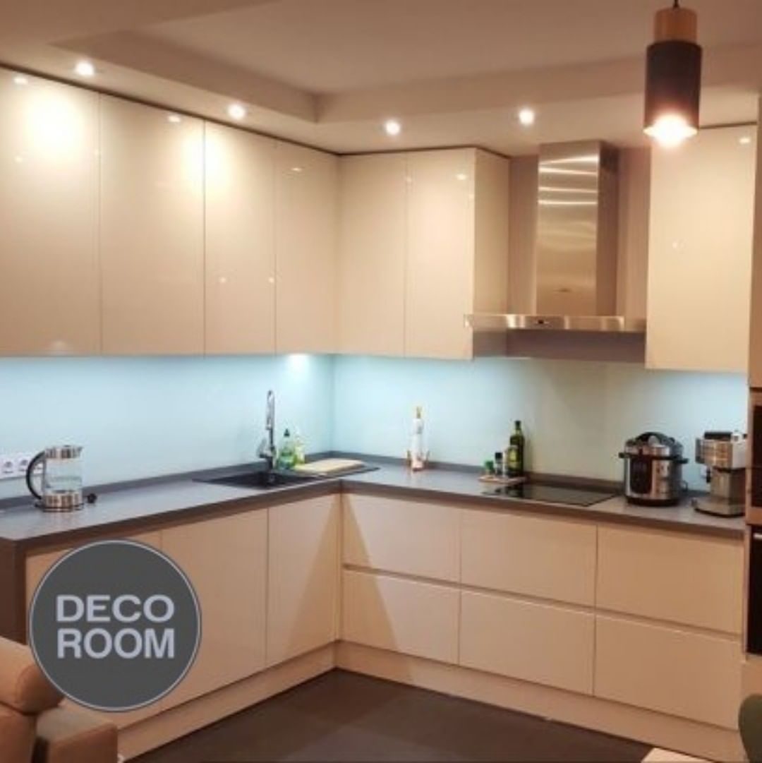 decor_vr в LOOKY — Кухня.
Комната где готовиться еда, где хозяюшка проводит оче