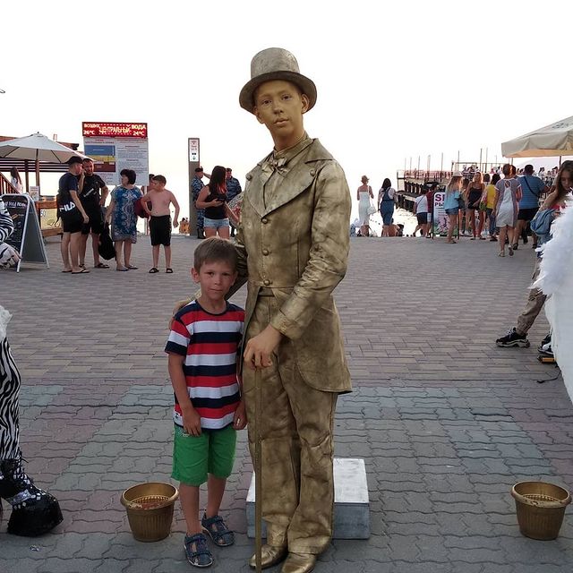 aidarildarovich83 в LOOKY. #kabardinka,#kazan. Живые фигуры
#kabard...
