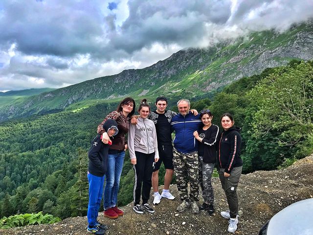 __chakr__ в LOOKY. #family❤️. #family❤️